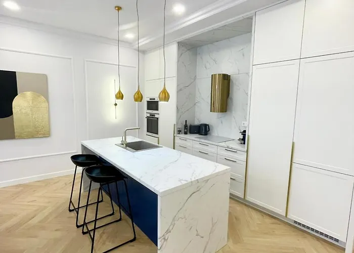 Buda Hill Charm - 3 Bedrooms - Self Check-in Apartament *