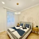 Apartament Buda Hill Charm - 3 Bdrm- Self Chkn *