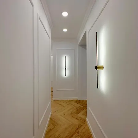 Buda Hill Charm I 3br I Self Chkn Апартаменты