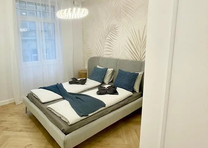 Apartamento Buda Hill Charm - 3 Bedrooms - Self Check-in