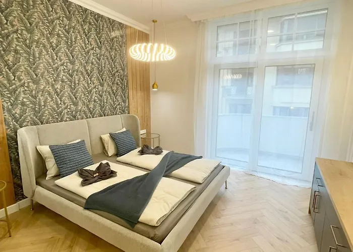 Apartamento Buda Hill Charm - 3 Bedrooms - Self Check-in *